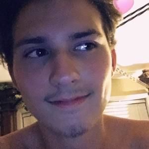 Meet your Posher, Garrett